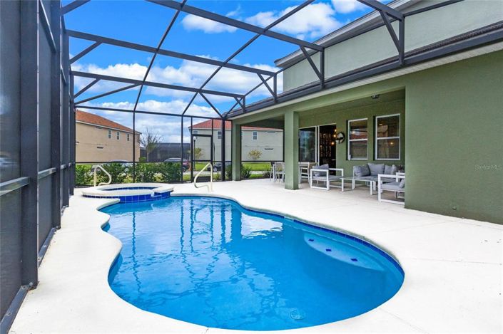 Image No.53-6 Bed House for sale