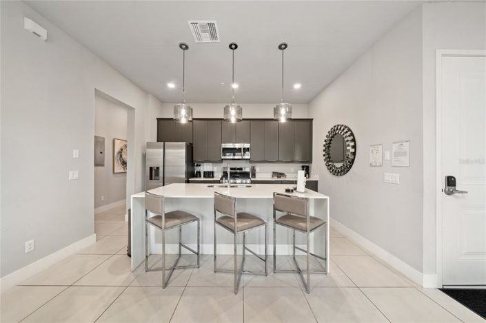 Image No.8-3 Bed Apartment for sale
