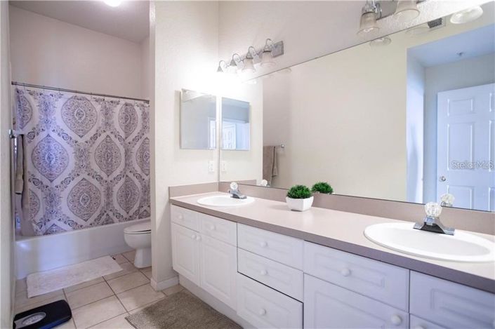 Image No.11-3 Bed Apartment for sale