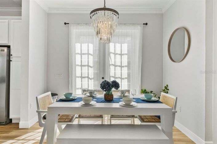 Image No.6-6 Bed House for sale