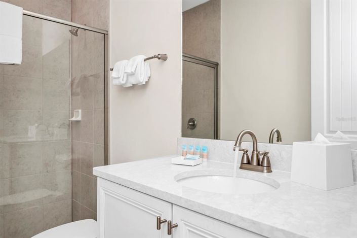 Image No.13-4 Bed Townhouse for sale