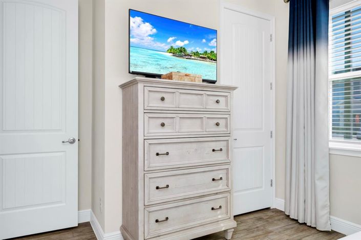 Image No.20-4 Bed Townhouse for sale