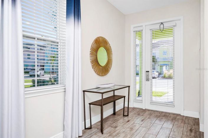 Image No.4-4 Bed Townhouse for sale