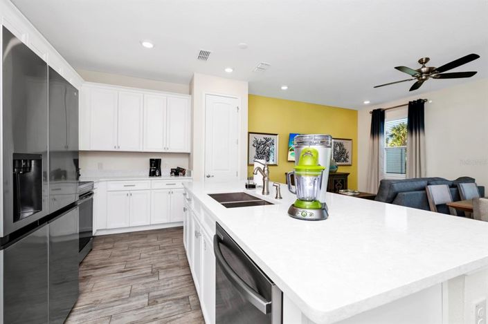 Image No.7-4 Bed Townhouse for sale