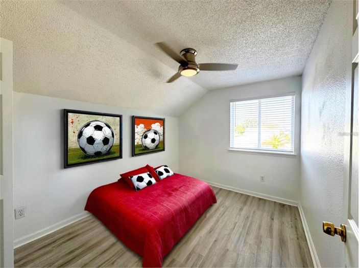 Image No.10-4 Bed House for sale