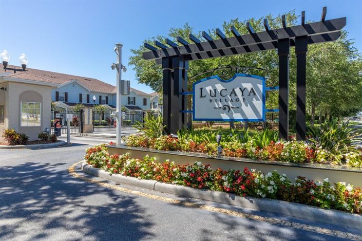 Image No.50-4 Bed Townhouse for sale