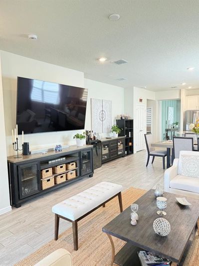 Image No.7-3 Bed Villa for sale