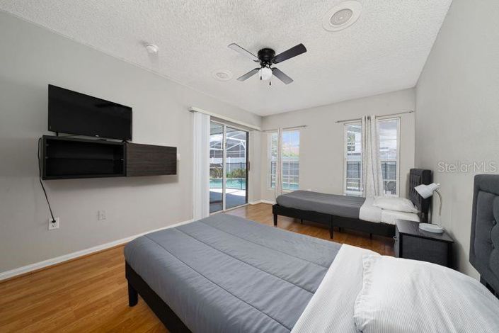 Image No.13-3 Bed House for sale