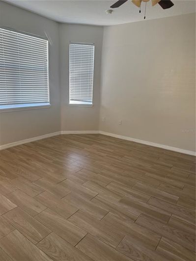 Image No.15-4 Bed House for sale