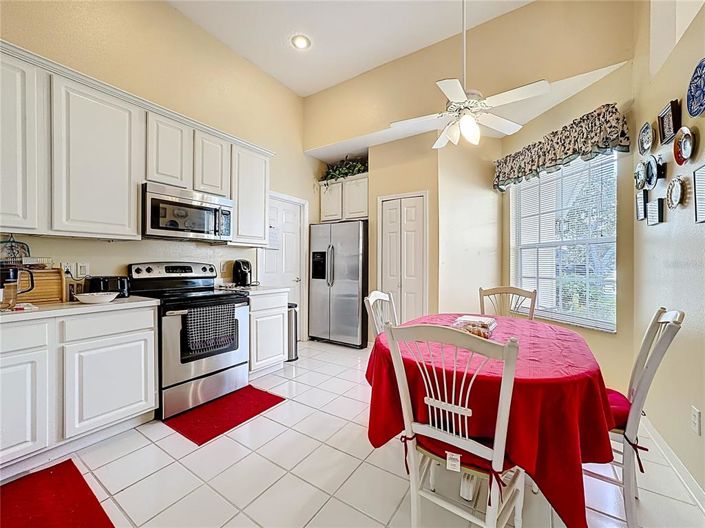 Image No.3-4 Bed House for sale