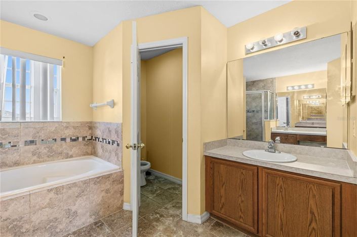 Image No.33-5 Bed House for sale