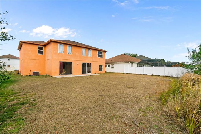 Image No.38-5 Bed House for sale