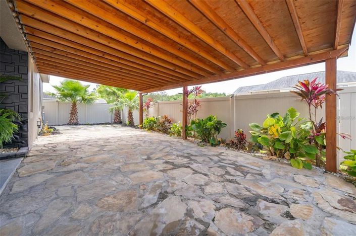 Image No.29-4 Bed House for sale