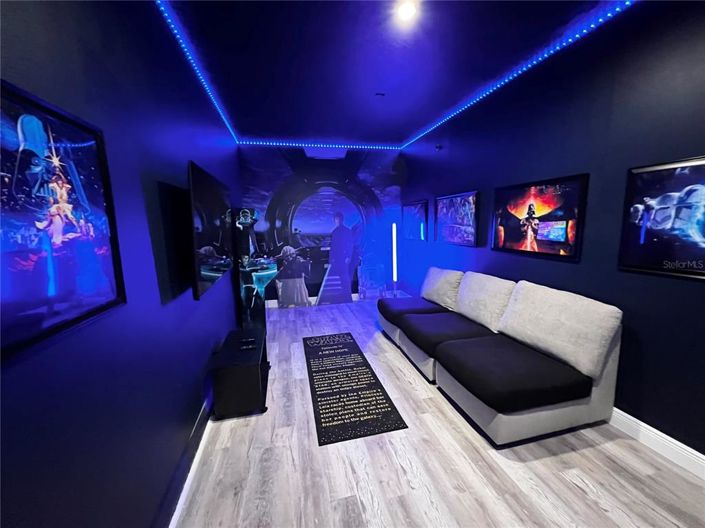 Image No.27-6 Bed House for sale