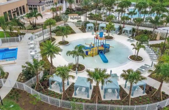 Image No.36-6 Bed House for sale