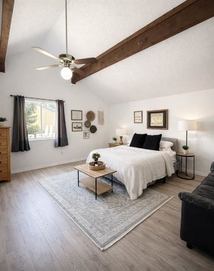 Image No.8-4 Bed House for sale