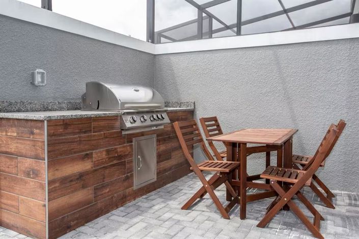 Image No.29-4 Bed Townhouse for sale