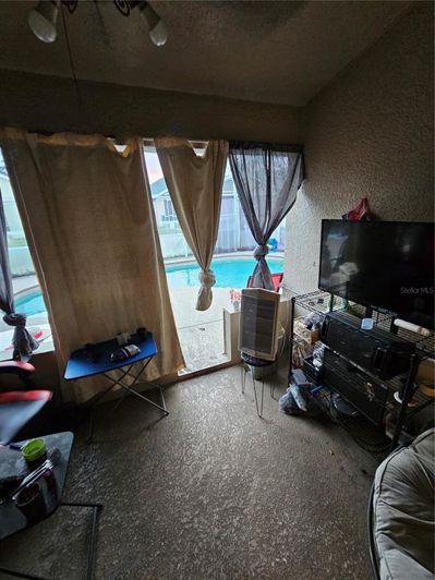 Image No.13-4 Bed House for sale