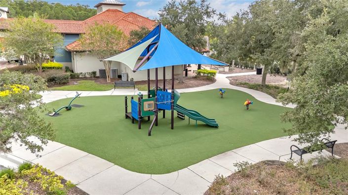 Image No.39-4 Bed Townhouse for sale