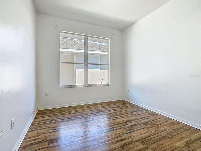 Image No.31-4 Bed House for sale