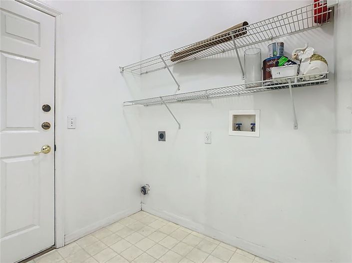 Image No.32-4 Bed House for sale