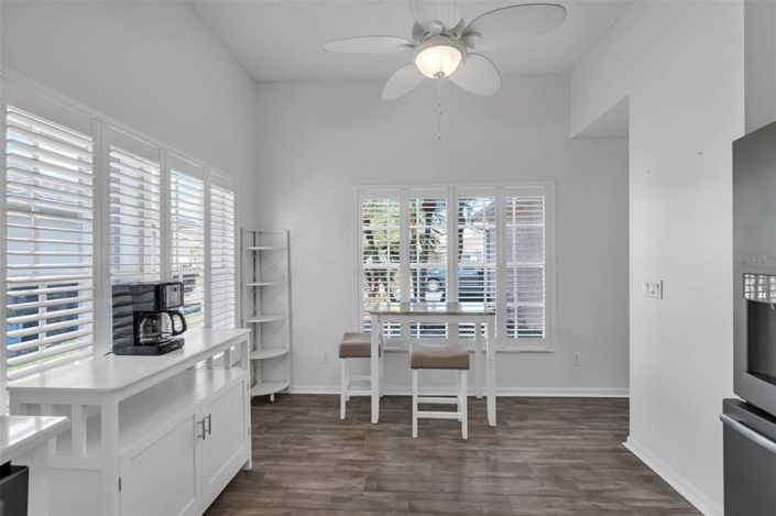 Image No.12-2 Bed House for sale