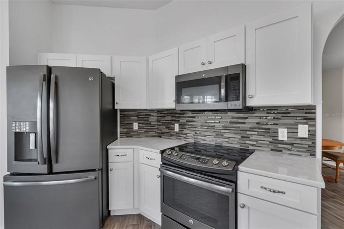 Image No.14-2 Bed House for sale