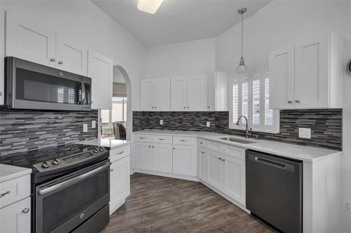 Image No.16-2 Bed House for sale