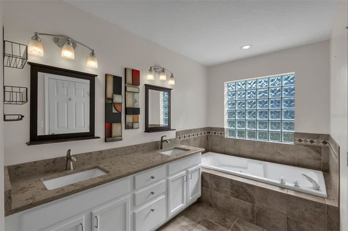 Image No.21-2 Bed House for sale