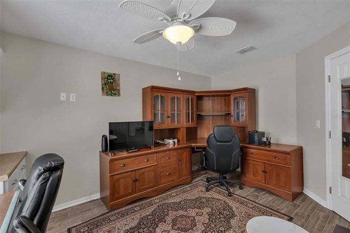 Image No.30-2 Bed House for sale