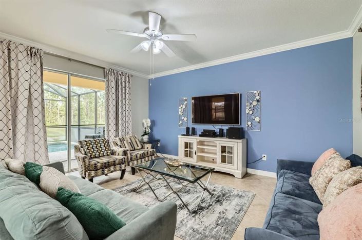 Image No.18-6 Bed House for sale