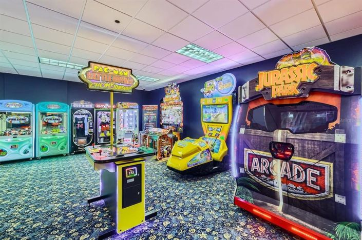 Image No.42-6 Bed House for sale