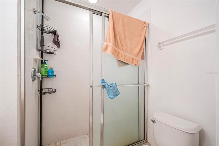 Image No.20-4 Bed House for sale