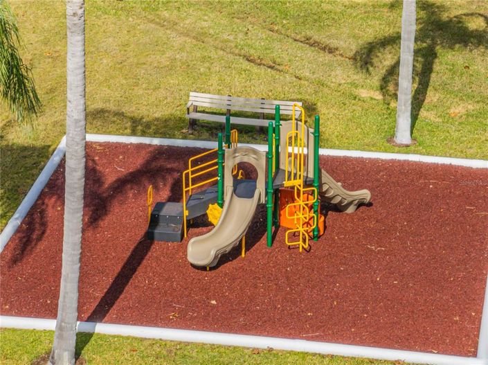 Image No.27-4 Bed House for sale