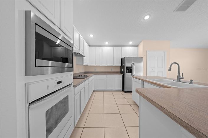 Image No.26-5 Bed House for sale