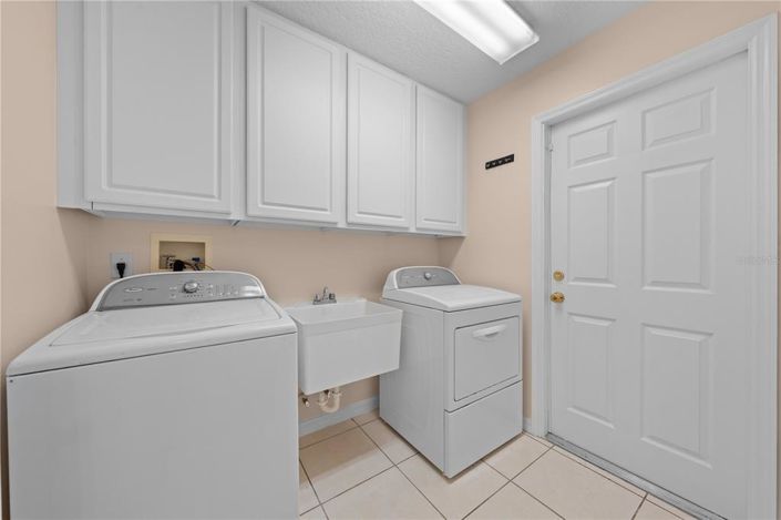 Image No.42-5 Bed House for sale