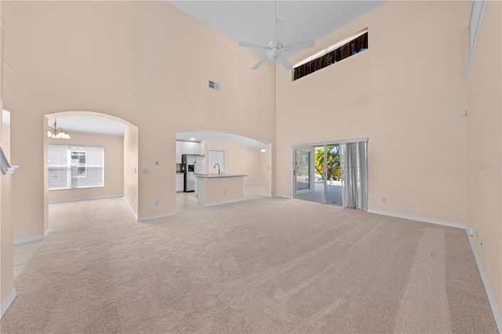 Image No.44-5 Bed House for sale