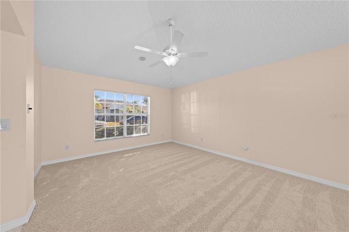 Image No.53-5 Bed House for sale