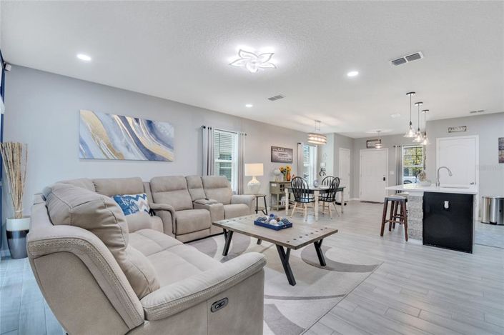 Image No.31-Maison de ville de 3 chambres à vendre à Saint John