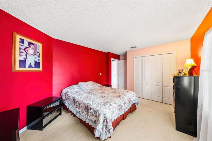 Image No.34-4 Bed House for sale