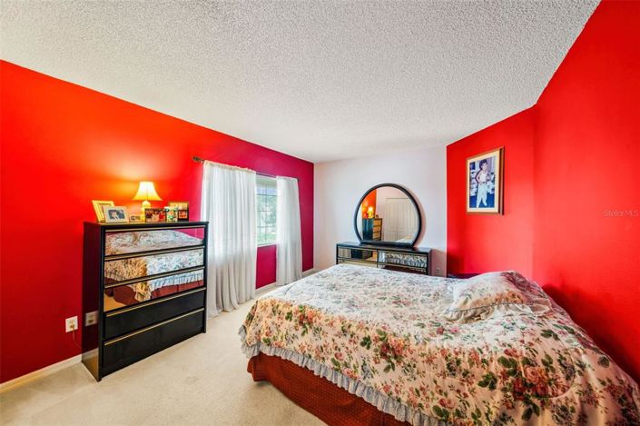 Image No.35-4 Bed House for sale