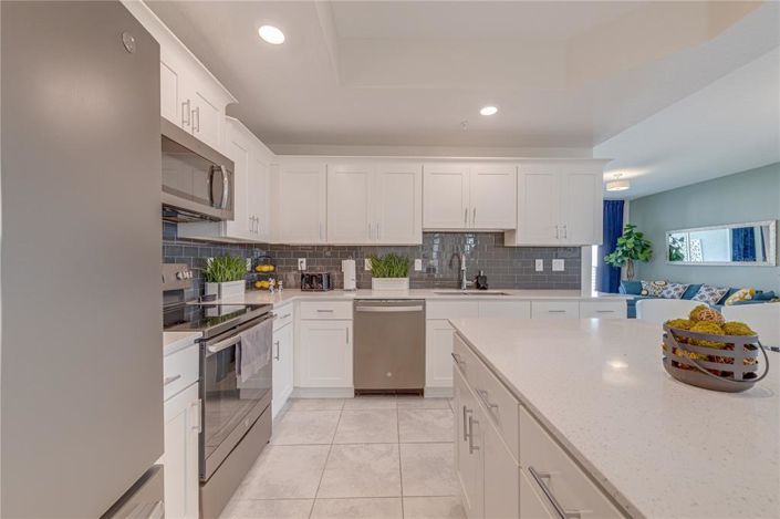 Image No.14-3 Bed Apartment for sale