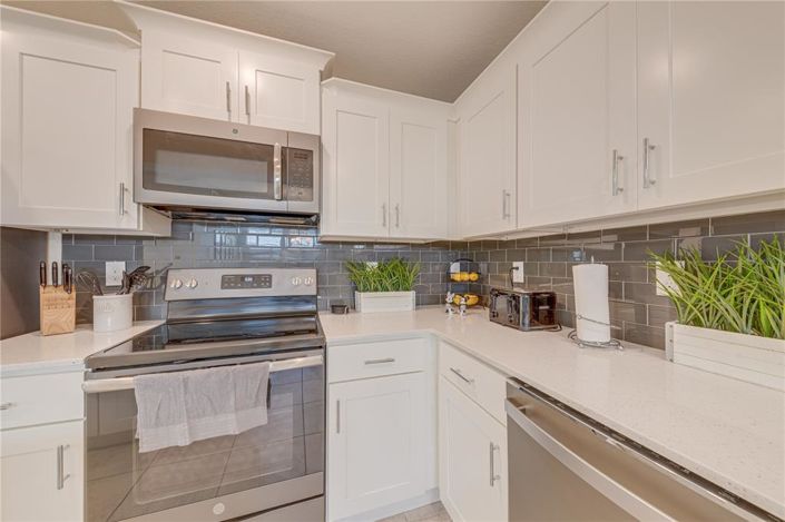 Image No.9-3 Bed Apartment for sale