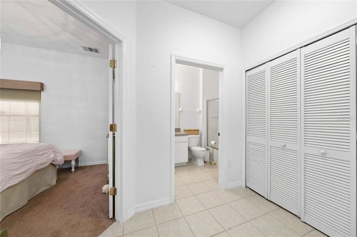 Image No.12-4 Bed Townhouse for sale