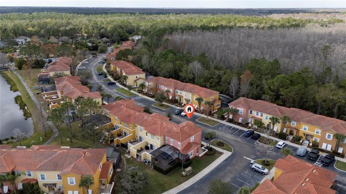 Image No.32-4 Bed Townhouse for sale