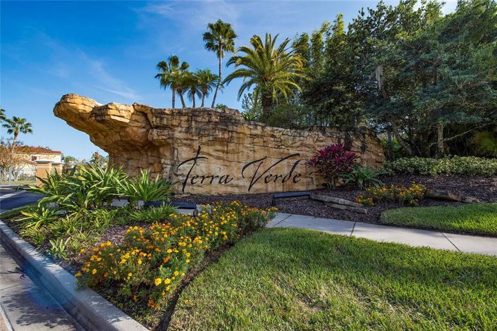 Image No.46-4 Bed Townhouse for sale