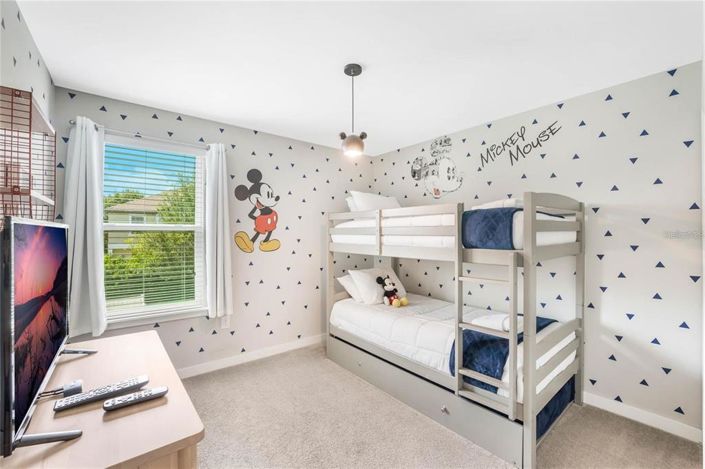 Image No.16-4 Bed Townhouse for sale