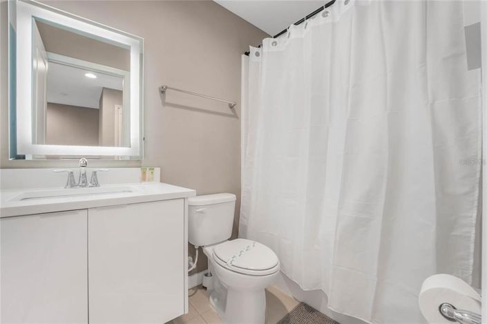 Image No.19-4 Bed Townhouse for sale