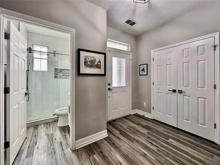 Image No.4-5 Bed House for sale