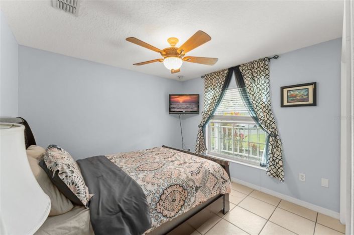 Image No.24-3 Bed House for sale